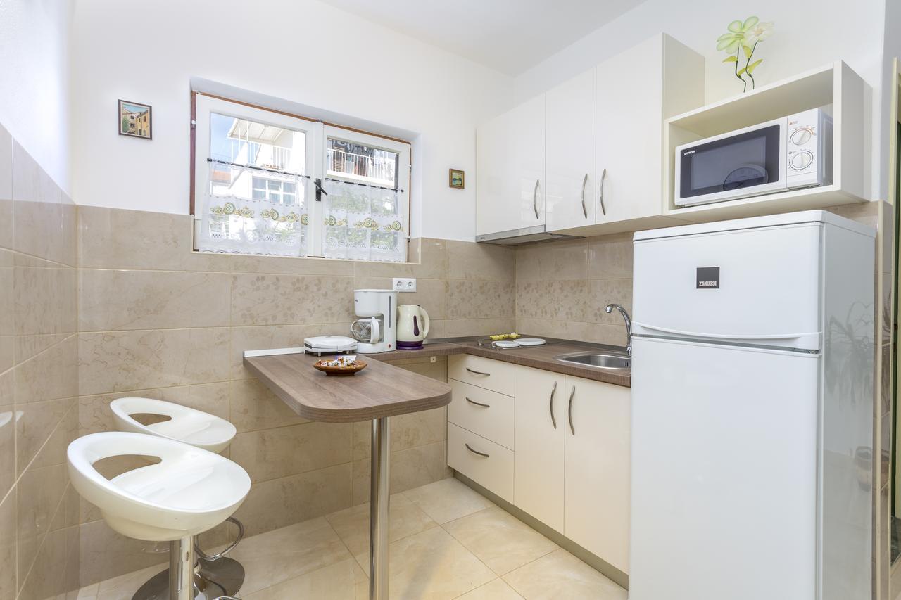 Apartmani Luna Đảo Hvar Ngoại thất bức ảnh