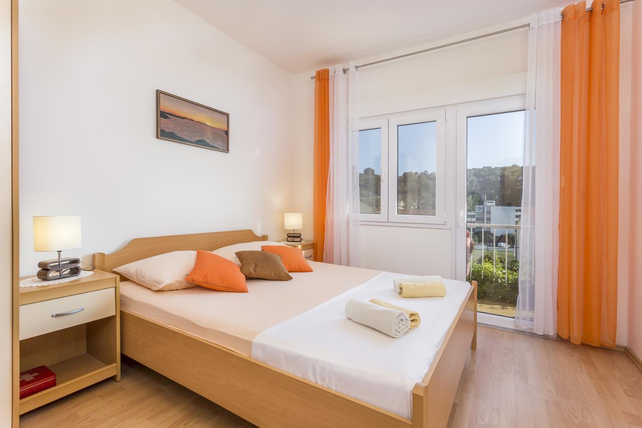 Apartmani Luna Đảo Hvar Ngoại thất bức ảnh