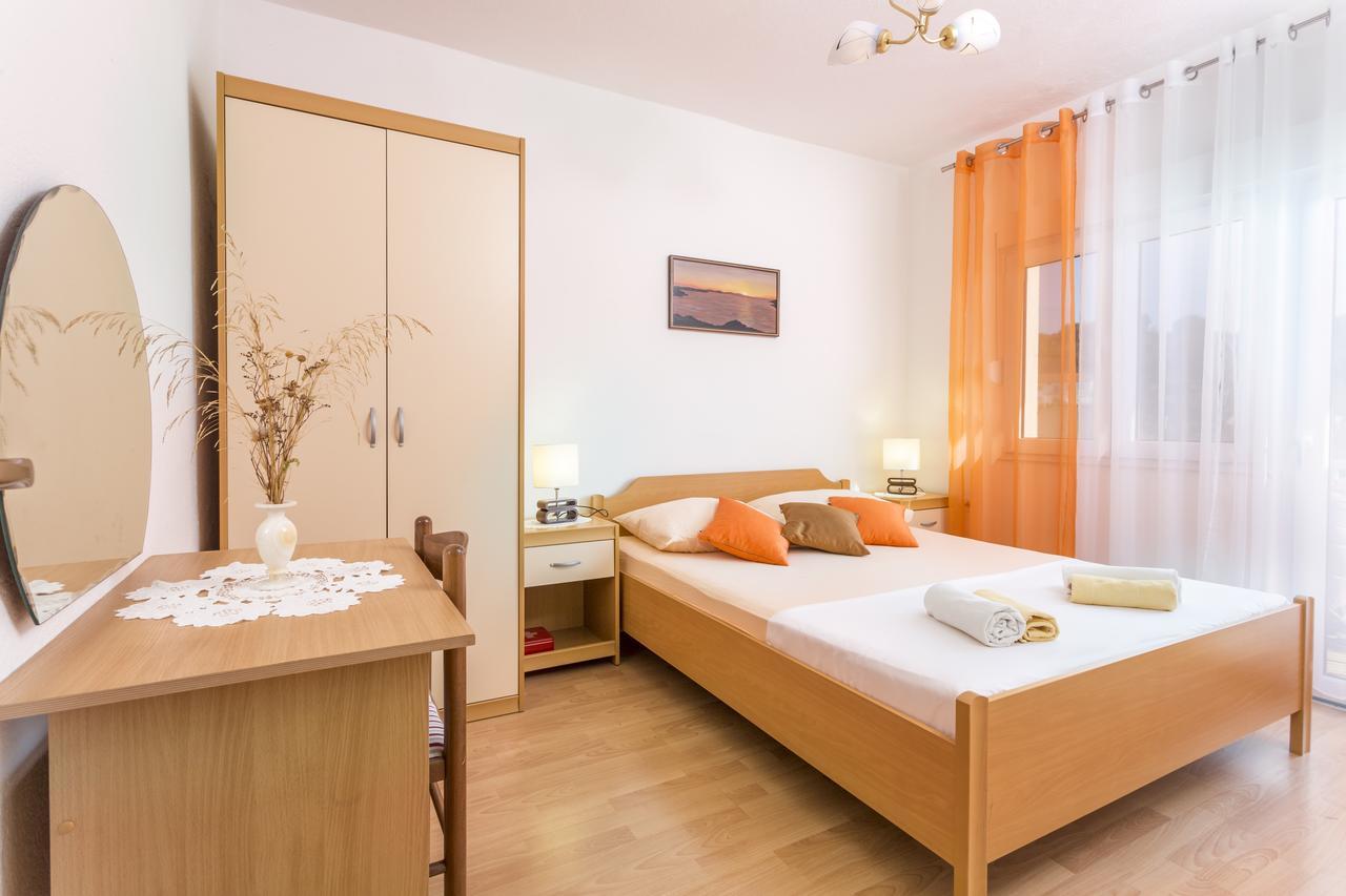 Apartmani Luna Đảo Hvar Ngoại thất bức ảnh