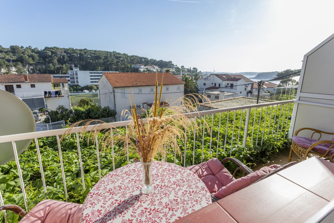 Apartmani Luna Đảo Hvar Ngoại thất bức ảnh